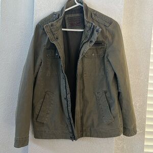 Levi’s camo green jacket size S